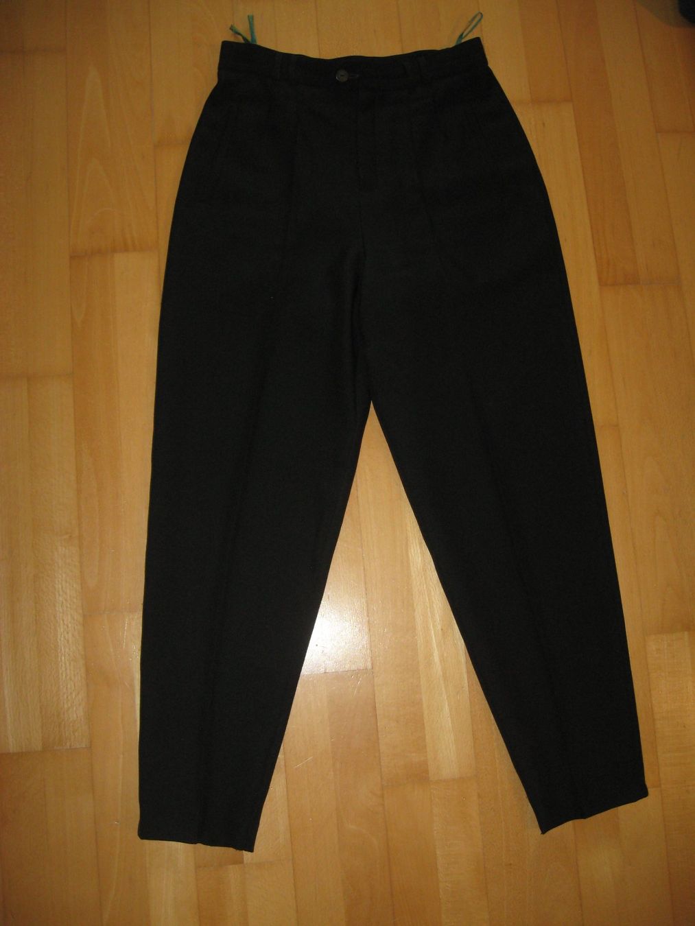 C&A Hosen: Schwarze Hose, Gr. 40 – Gebraucht aus Luzern von latinaluna 1