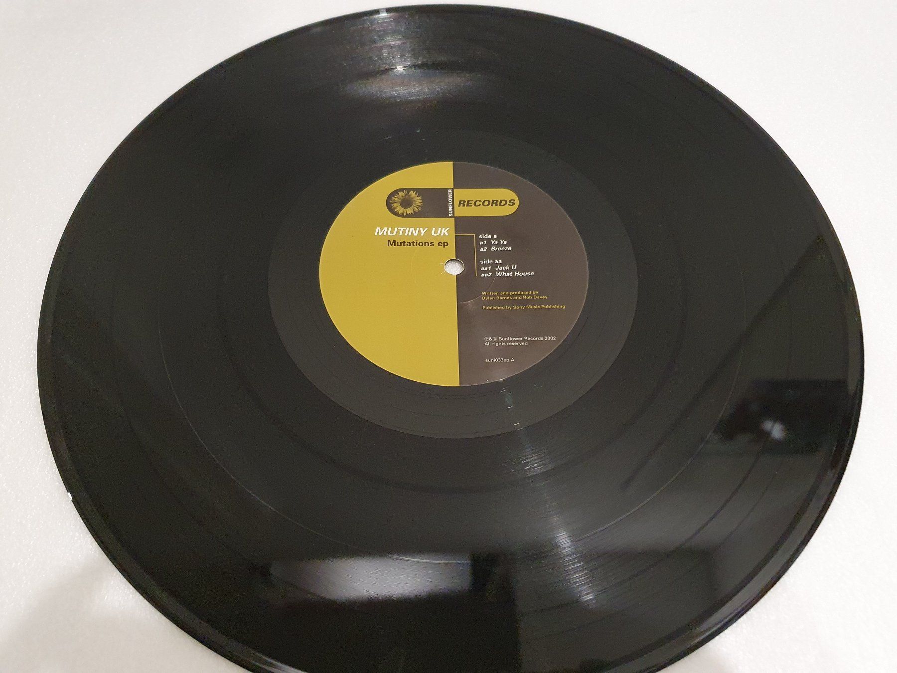Schallplatten: Mutiny UK – Mutations EP (House) – Gebraucht aus Uster von Vinyl-Leidenschaft 2