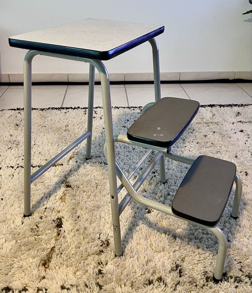 Sgabelli: Mid Century Kelko 3 Tritt Hocker Tritthocker-Trittleiter – Usato da Hunzenschwil venduto da Madachica