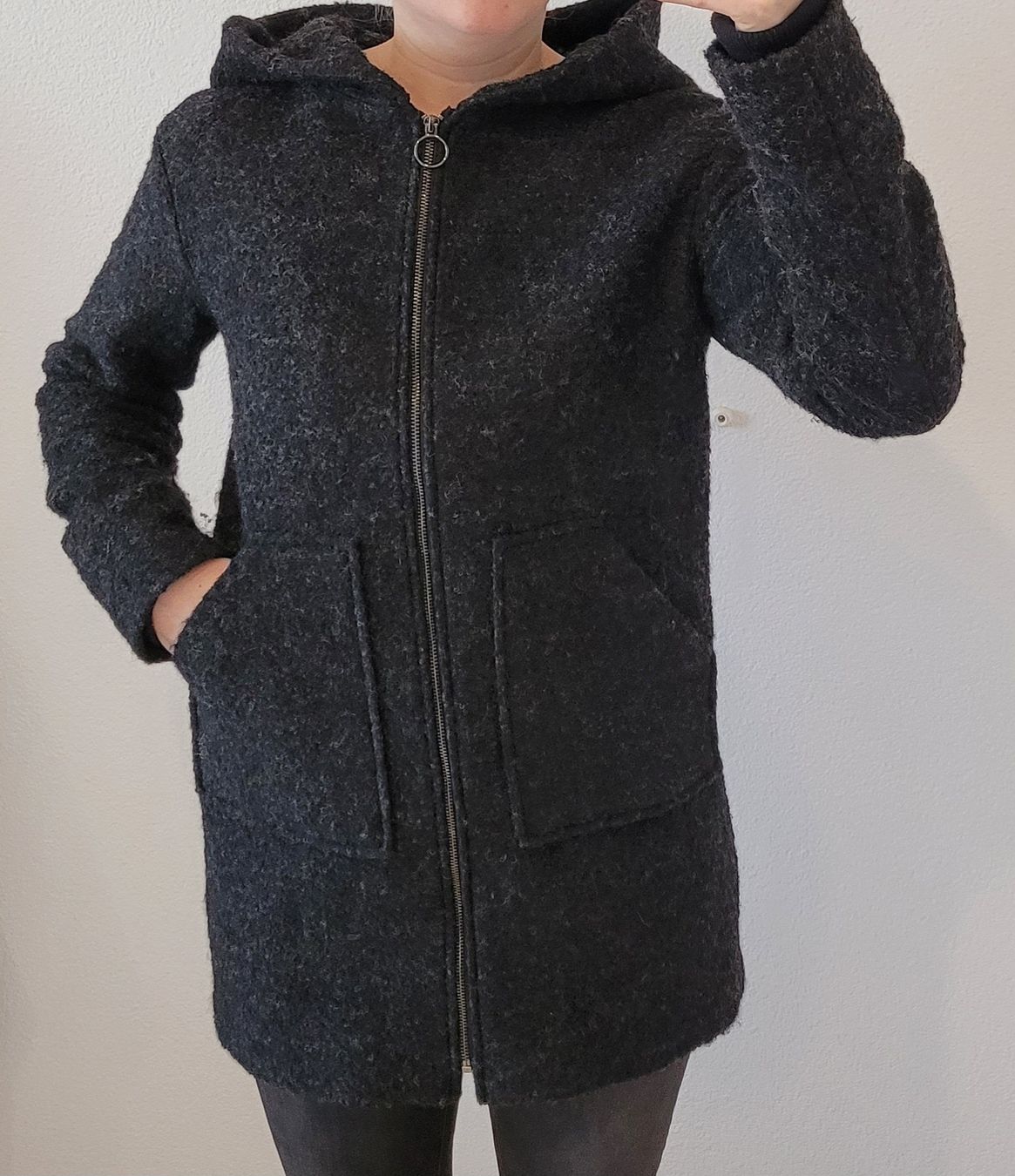 C&A Cappotti: Wintermantel schwarz Grösse 34 – Usato da Bennau venduto da Moonshine_68 1