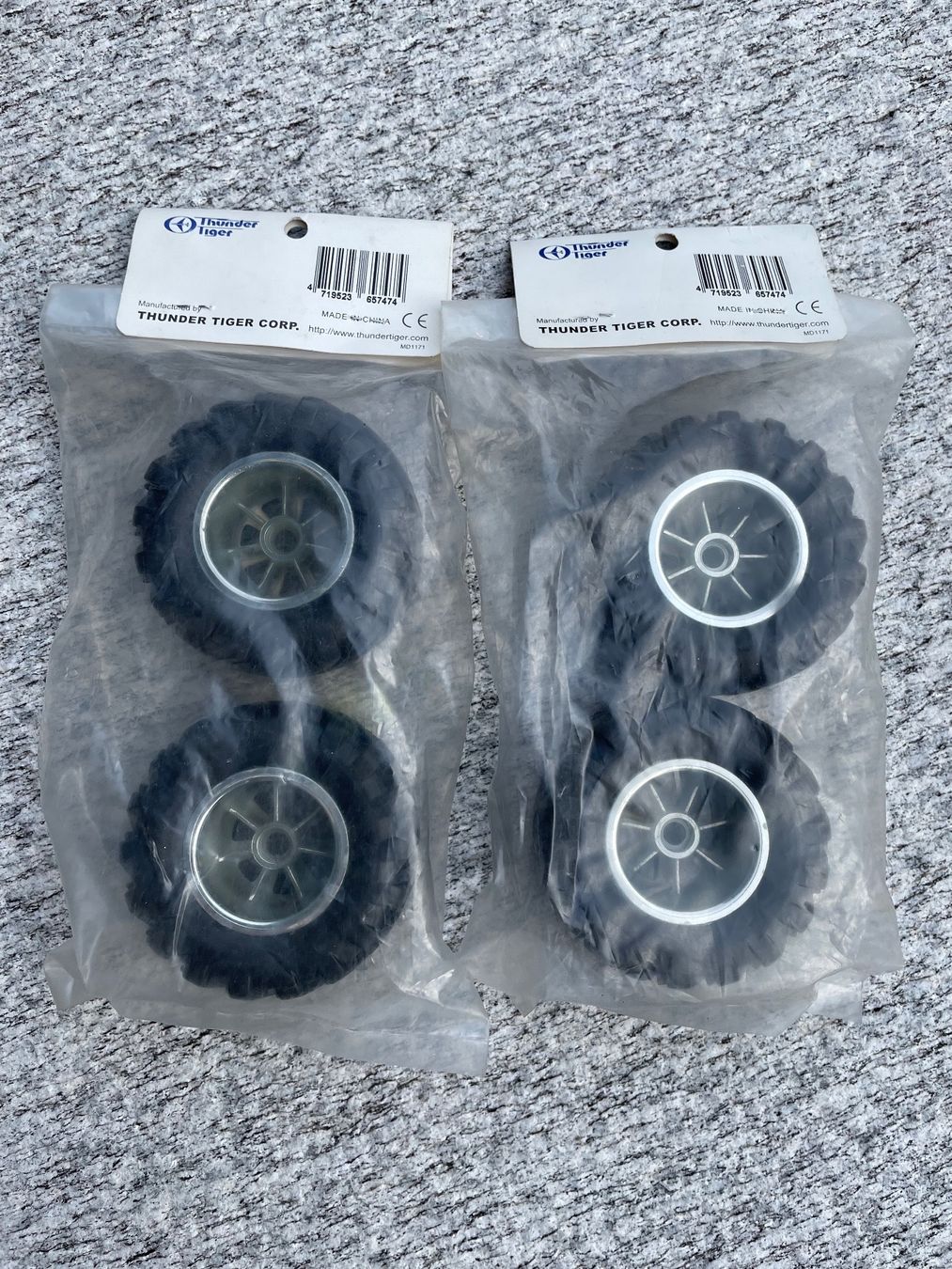 Modellismo RC: 2x PD2136 Thunder Tiger Wheel set ZK – Nuovo (secondo la descrizione) da Chiasso venduto da Carrara-Modellismo 2