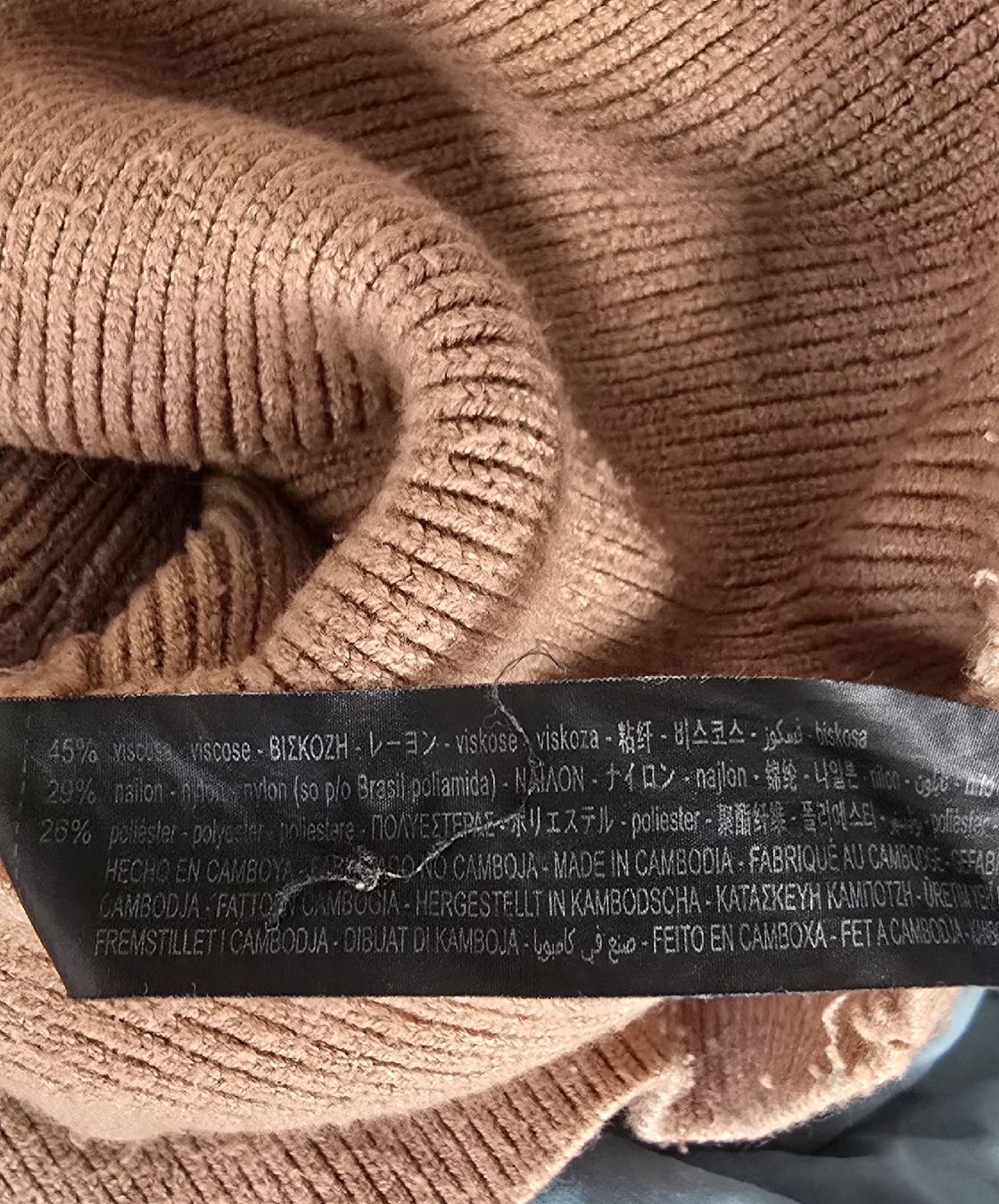 Zara Maglioni & Felpe: Pull court à col roulé couleur camel taille S – Usato da Genève venduto da Saleena 9