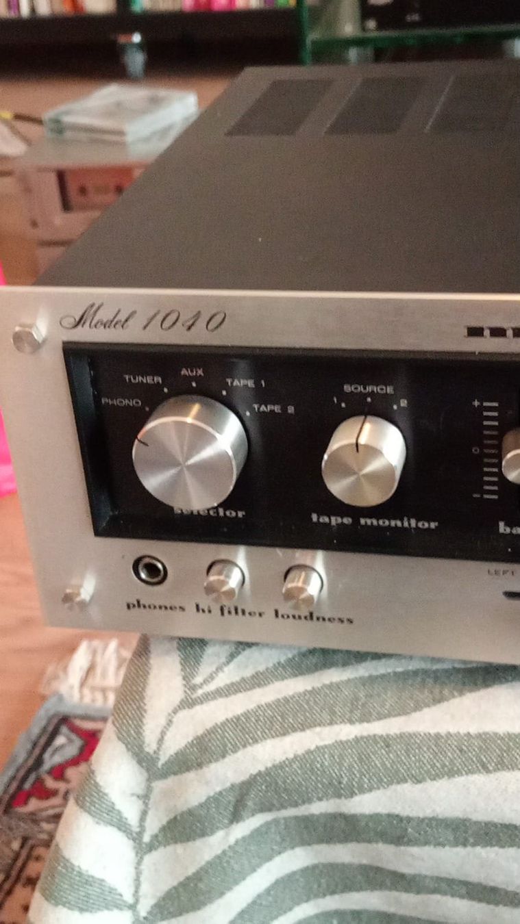 Marantz Amplificatori: Vintage  Marantz - Model 1040 – Usato da St-Cergue venduto da per_6cx5 2