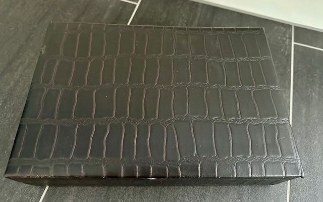Altro in Decorazioni & Accessori: Schmuckkästchen – Nuovo (secondo la descrizione) da Dallenwil venduto da ZD2019 4