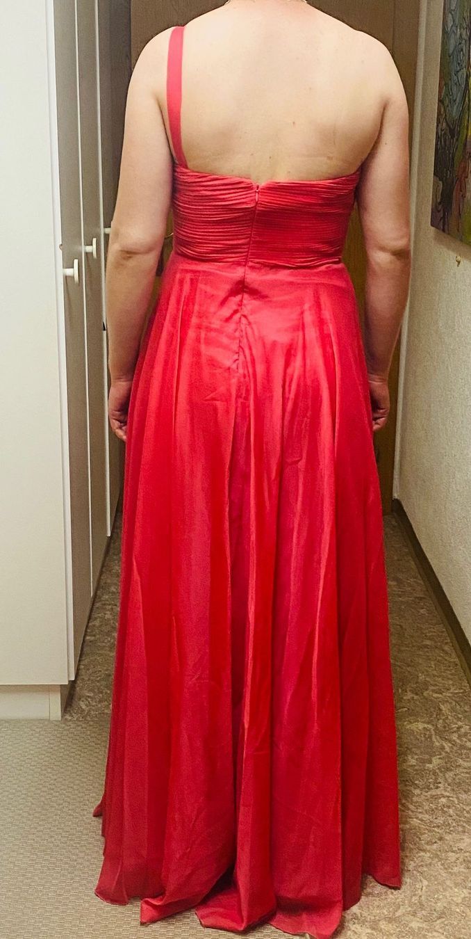 Vestiti: Festkleid – Usato da Bürglen TG venduto da hal_89hn 1