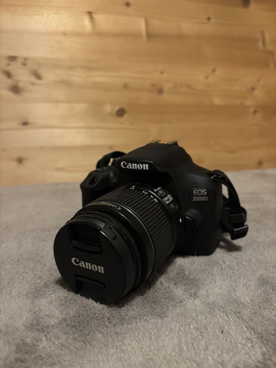 Canon Fotocamera: Spiegelreflexkamera Canon EOS 2000D mit Objektiv Set – Nuovo (secondo la descrizione) da Biembach venduto da jac_txc9 2