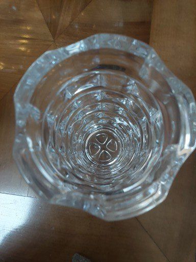 Vasi & Recipienti: Pressglas Vase 60er/70er Jahre – Usato da Hergiswil NW venduto da maiette-23.N 5