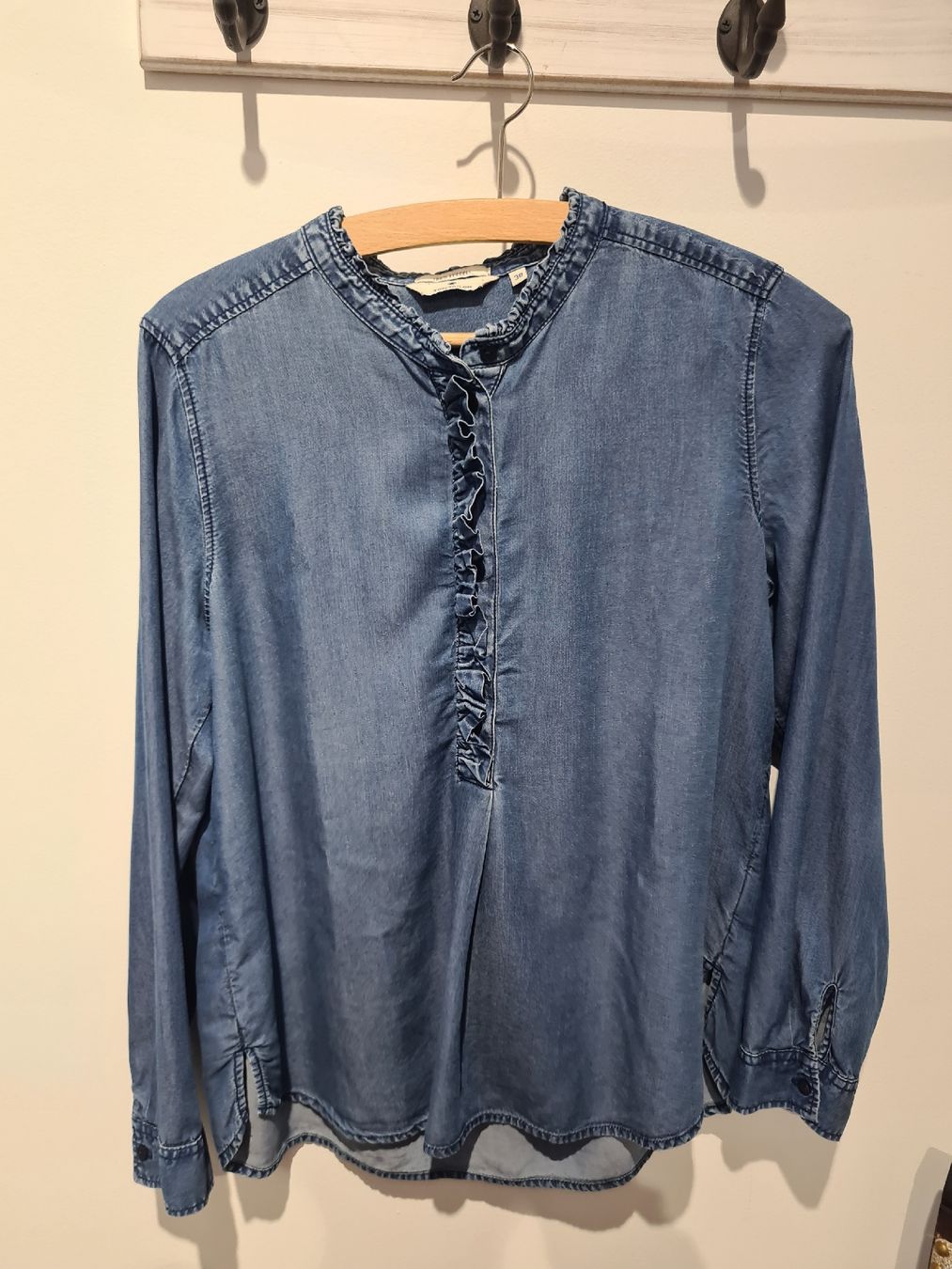 Tom Tailor Camicette: Tom Tailor Jeansbluse Gr. 38, Top Zustand – Usato da Adligenswil venduto da FriedasWelt