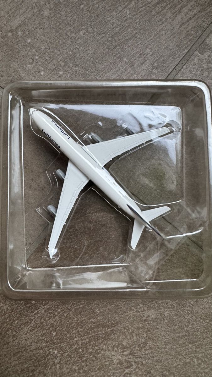 Airbus Modellbausätze & Standmodelle: Airbus A340-200 au 1:500 – Neu und originalverpackt aus Saillon von Tom78vs 2