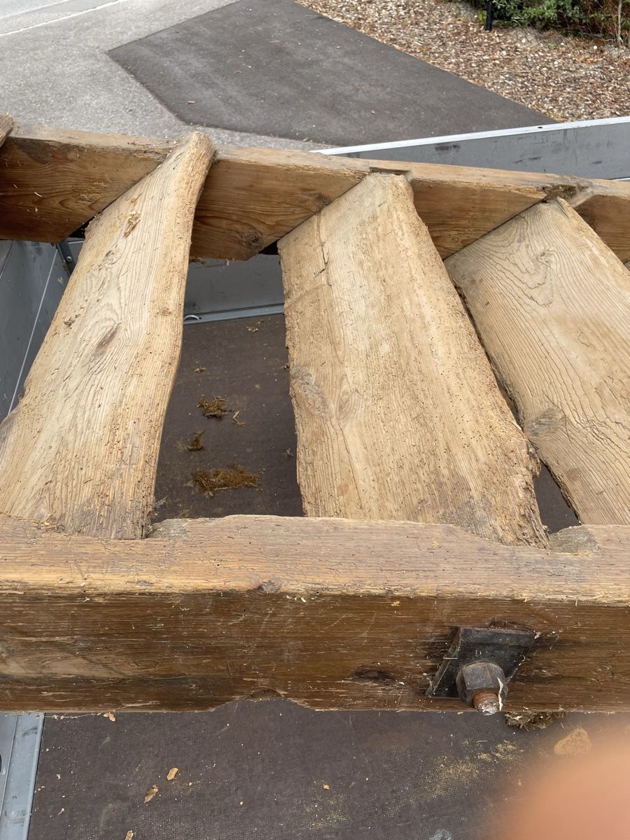 Scale: Altholztreppe  – Usato da Gams venduto da Pachifigo 4