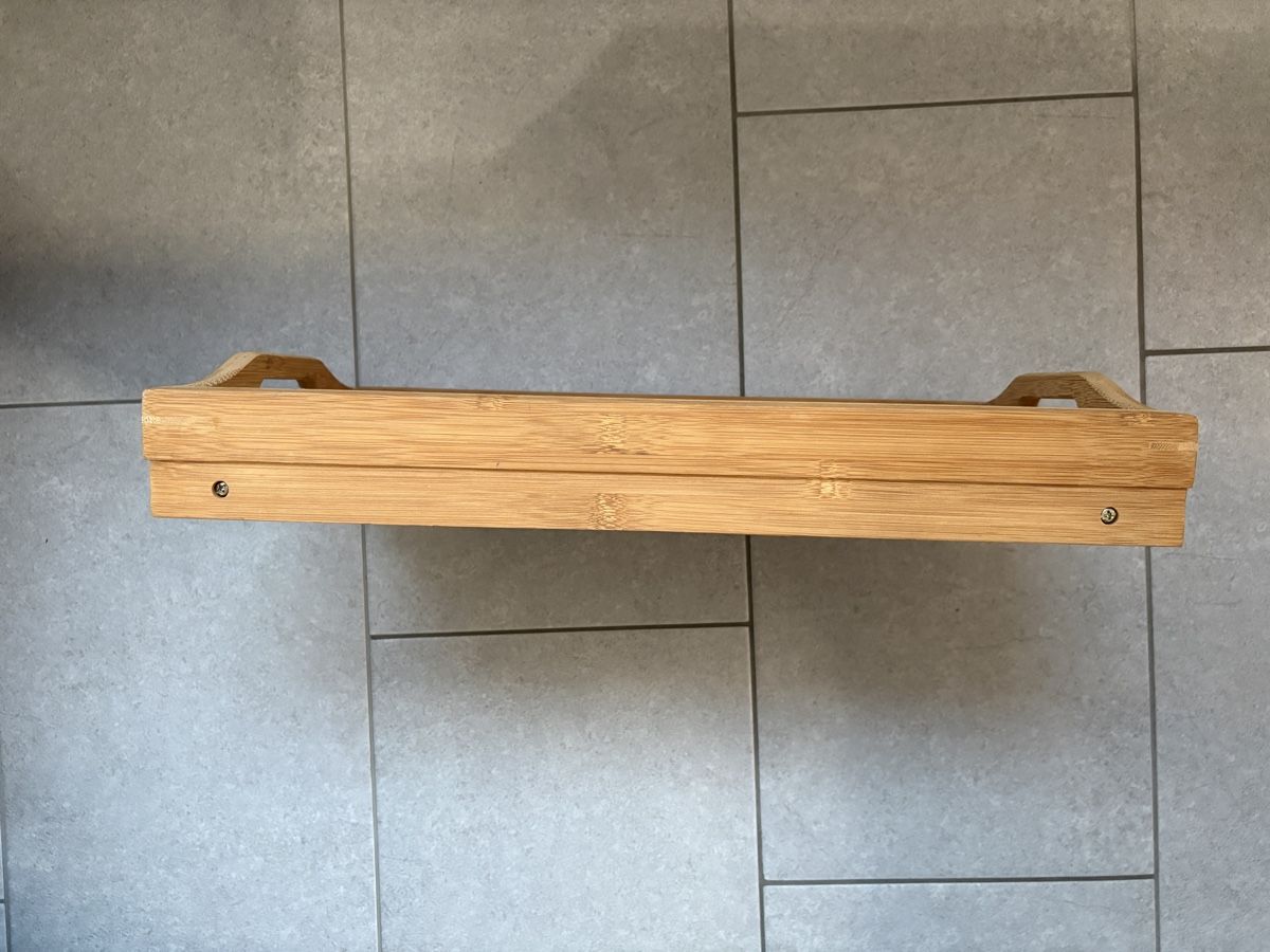 Appareils de cuisine: Frühstückstablett – D'occasion à Auenstein par 5222 5