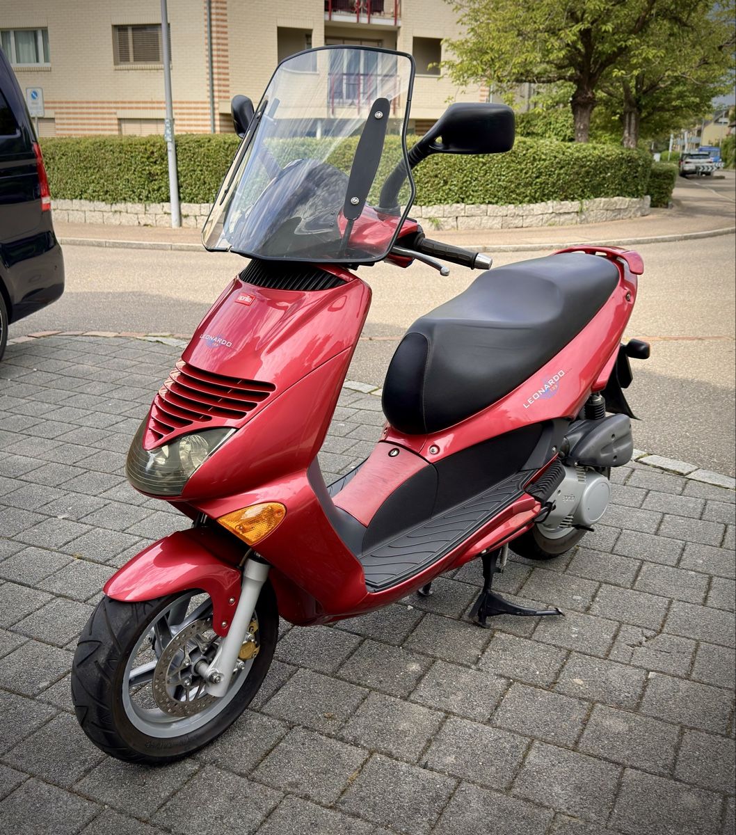 Aprilia Scooter: Aprilia Leonardo 125 – Usato da Buchs ZH venduto da don_angelo88 1