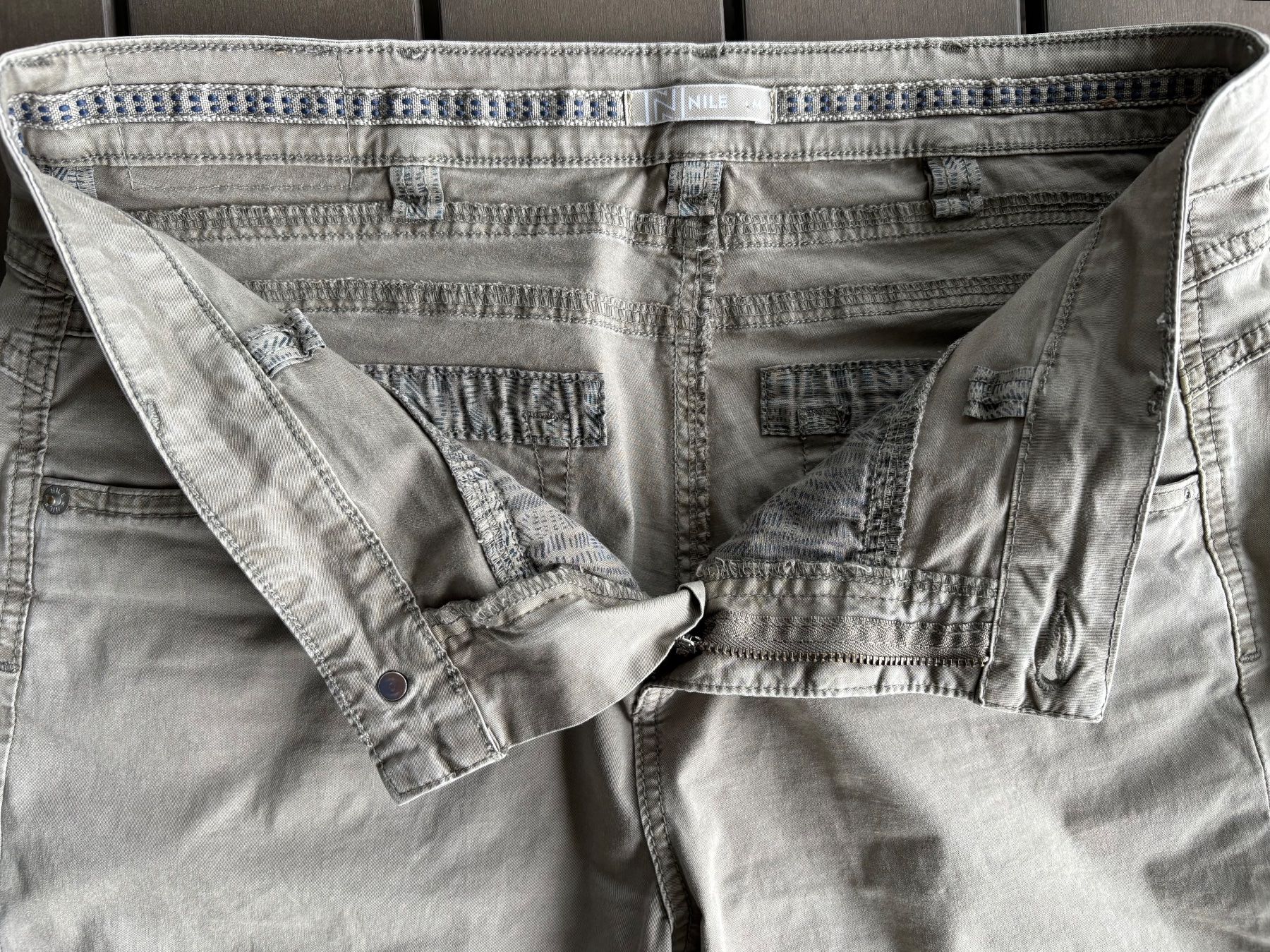 Nile Pantaloni: Nile Freizeithose, Gr. M, Khaki – Usato da Ebnat-Kappel venduto da Molton 3