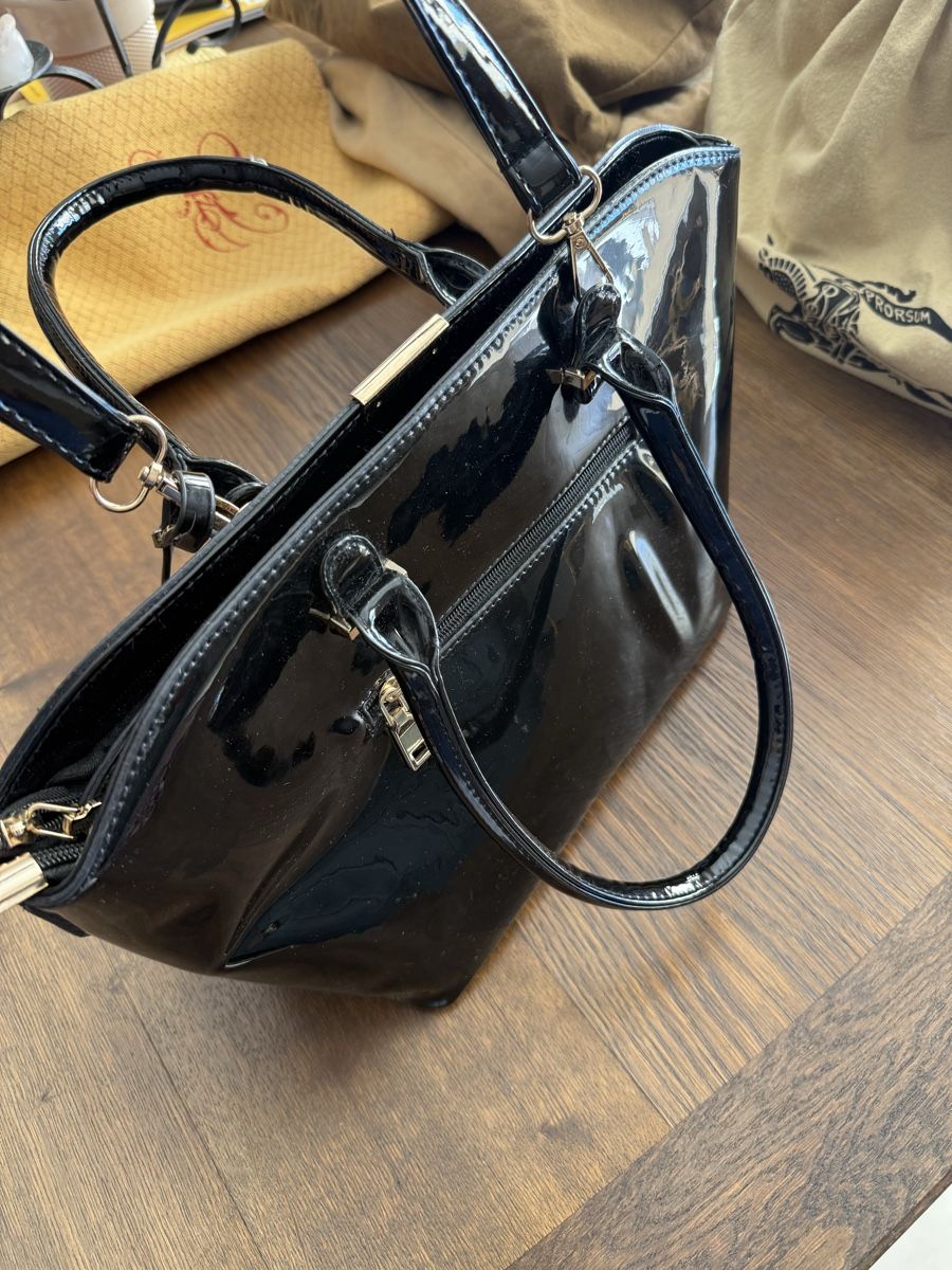 Borse da donna: Victoria Beckam bag – Usato da Genève venduto da luc_5q8p 3