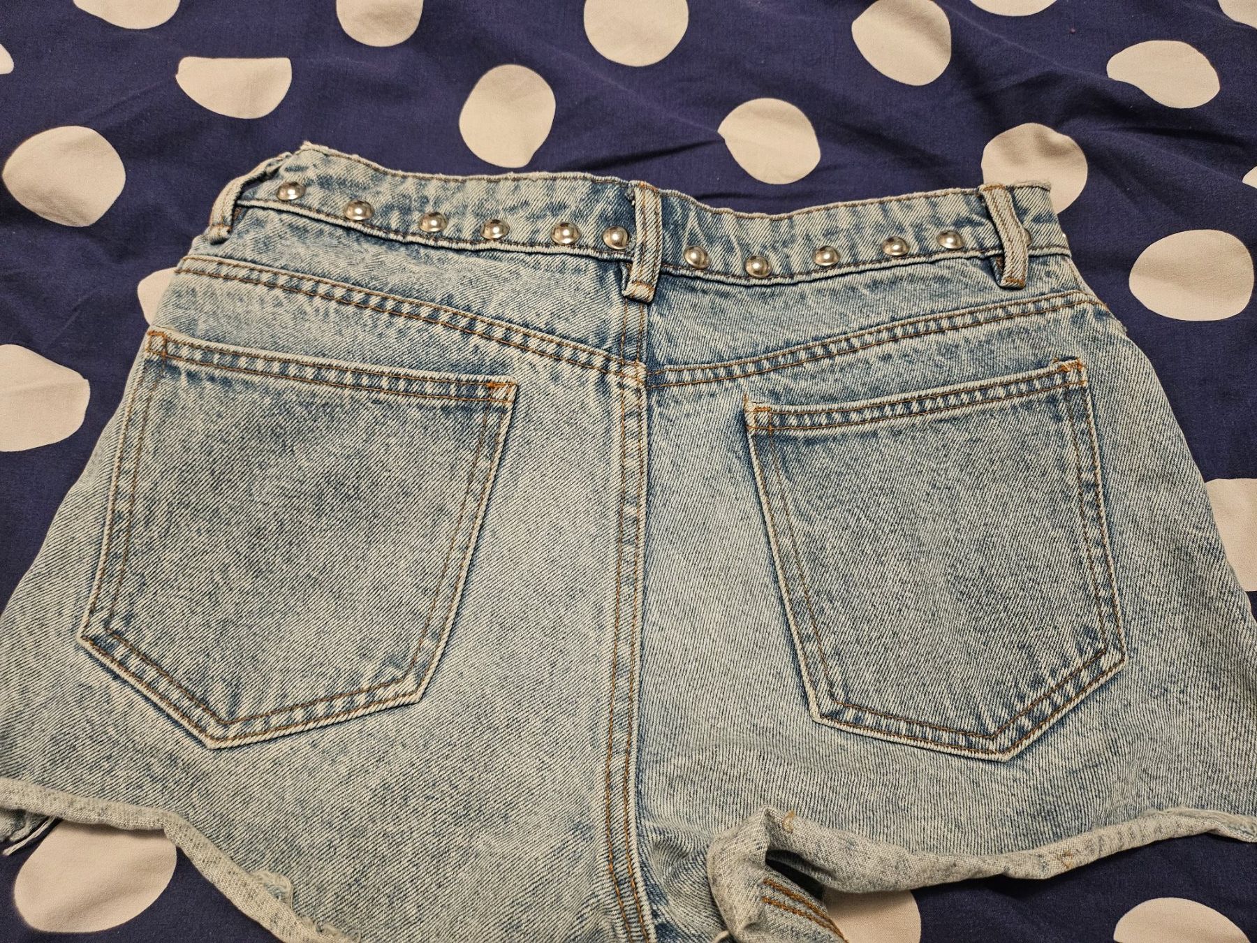 Hosen: Jeans shorts gr 34 denim – Gebraucht aus Dietikon von Eleda 3