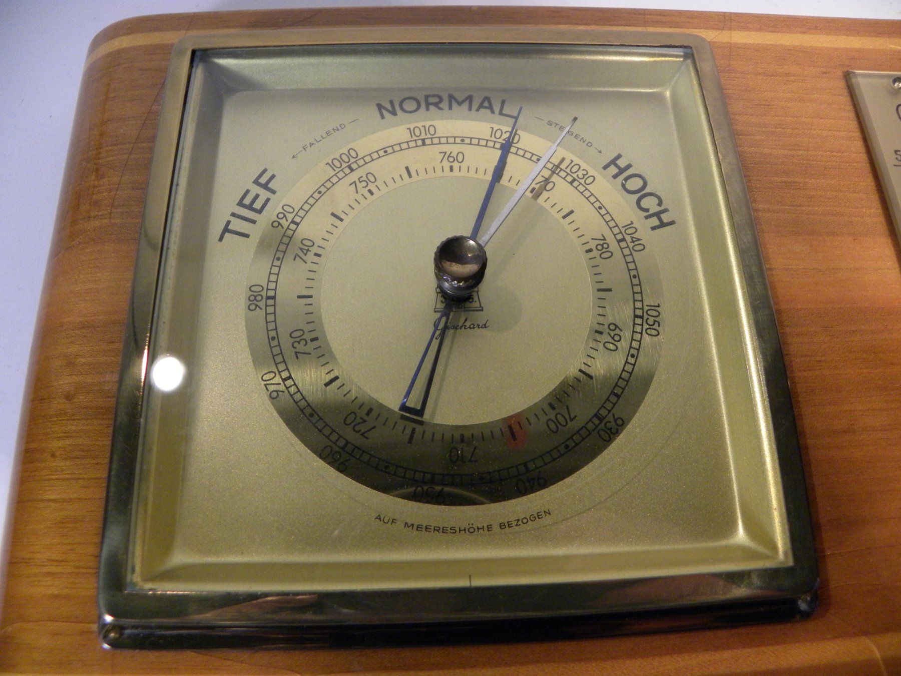 Altri elettrodomestici e apparecchi d’epoca: Barometer mit Thermometer von Gischard 2813 – Usato da Reinach venduto da Taysalmon 1