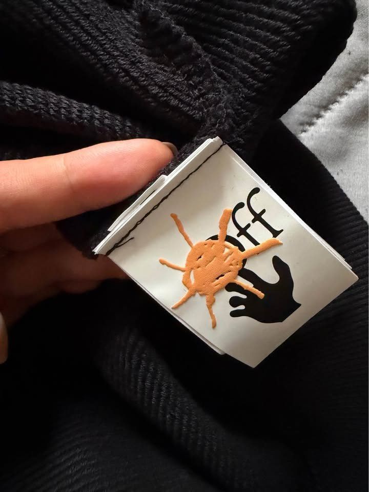 Off-White Maglioni & Felpe: Hoodie Off White Original – Nuovo (secondo la descrizione) da Rorschach venduto da Neokortex 3