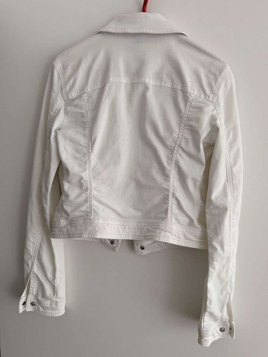 Benetton Giacche: Jeansjacke von Benetton – Usato da Worb venduto da Soben 2