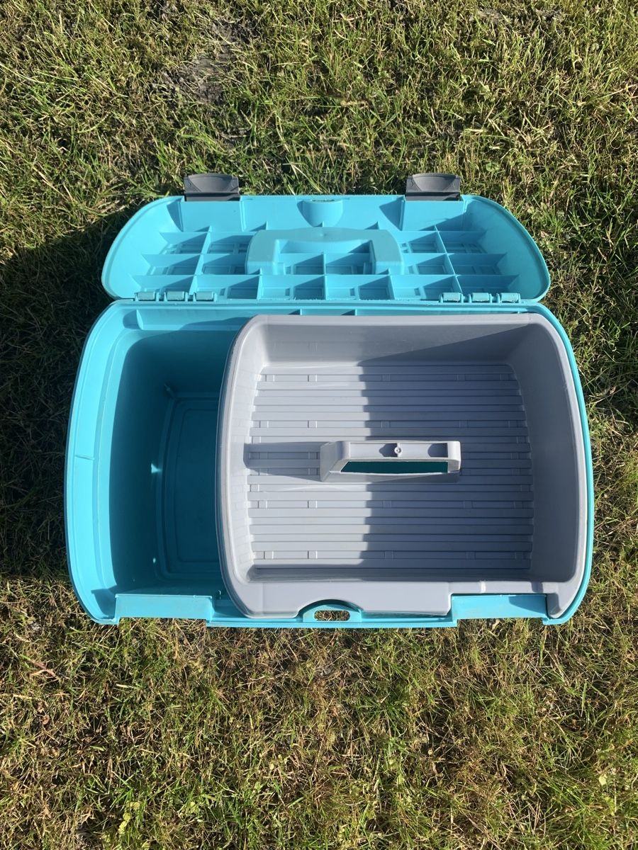 Altro per la casa: Putzbox mit Striegel – Usato da Widnau venduto da S31 4