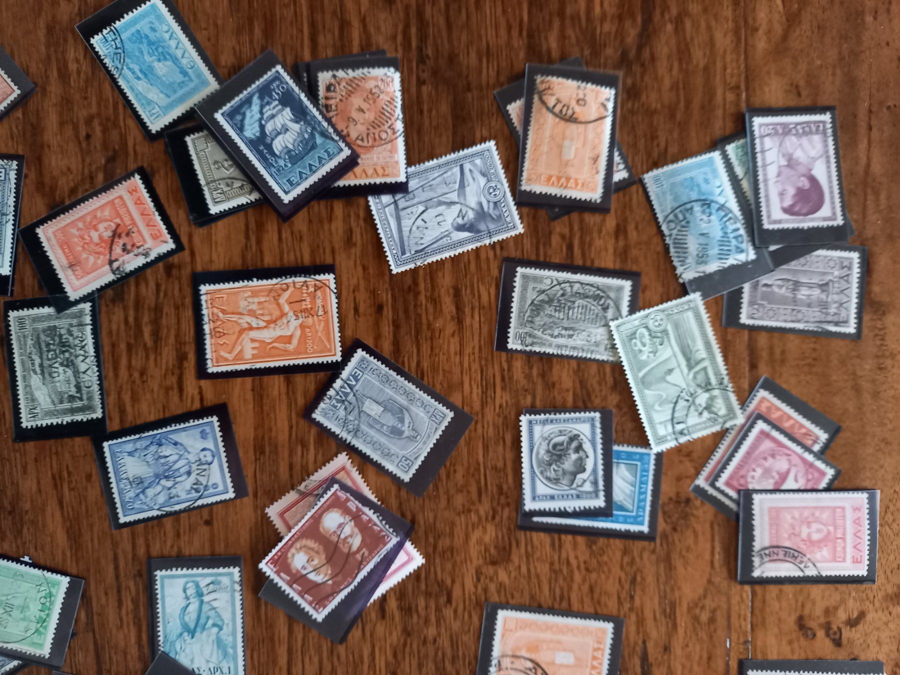 Tutti i francobolli: petite collection de timbres Grecs oblitérés – Usato da Lausanne venduto da leneko 2