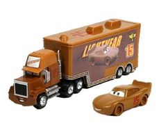 Disney Cars- Chester Whipplefilter /Muddy McQueen +Truck #15