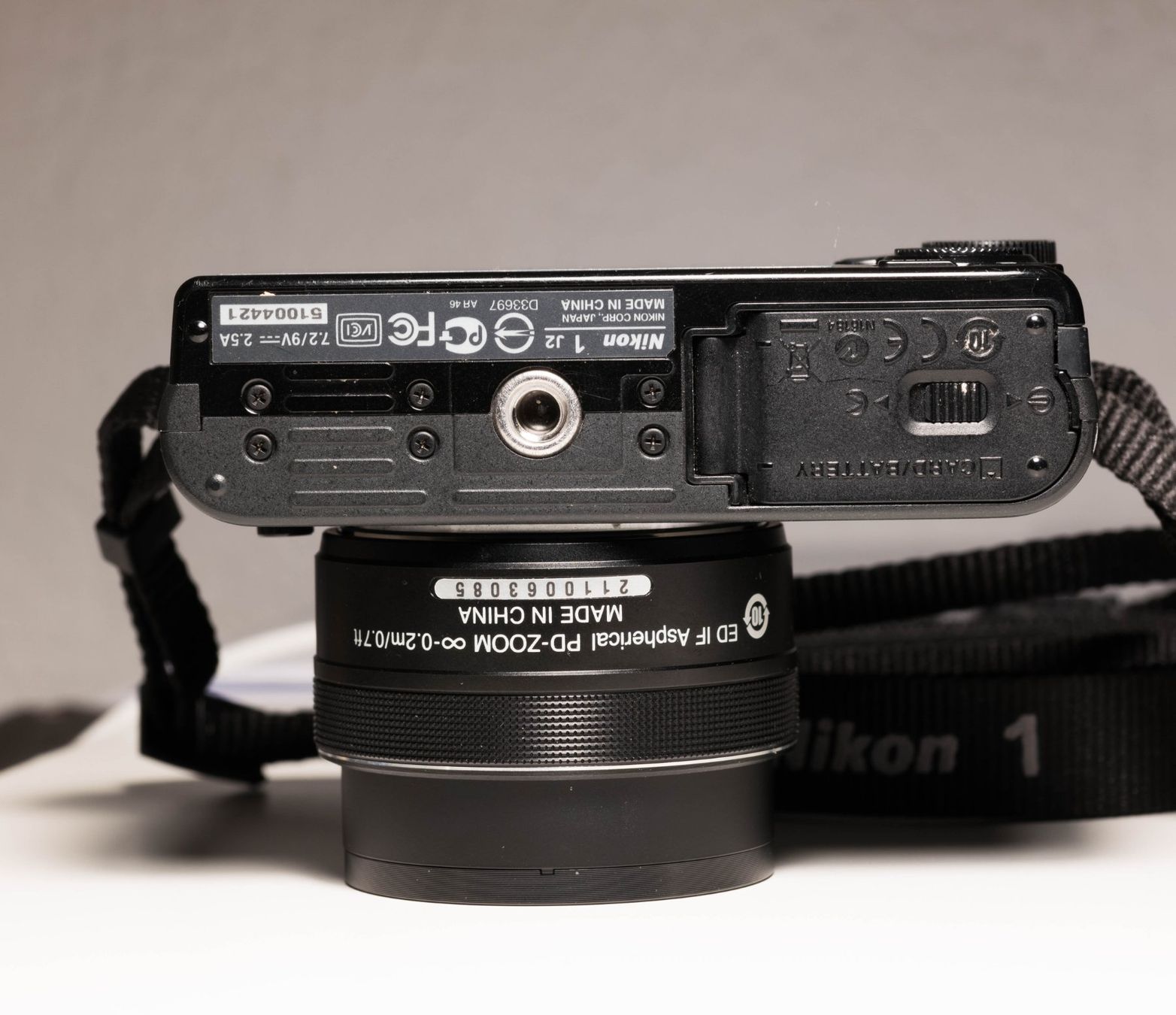 Nikon Fotocamera: Nikon 1 J2 Digitalkamera + 10-30mm VR-Objektiv – Usato da Thörishaus venduto da vintagger 5