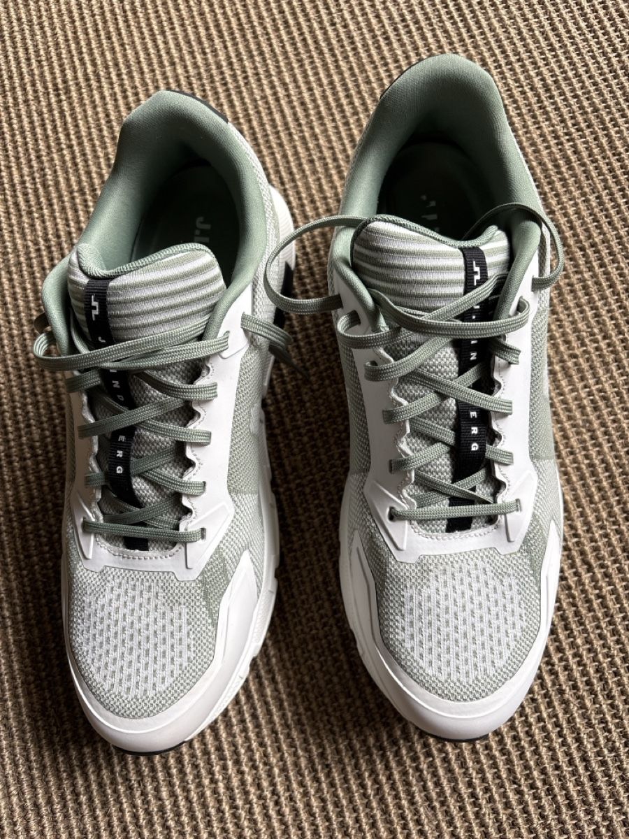 Scarpe da uomo: Chaussures Golf – Nuovo (secondo la descrizione) da Coppet venduto da lilimira