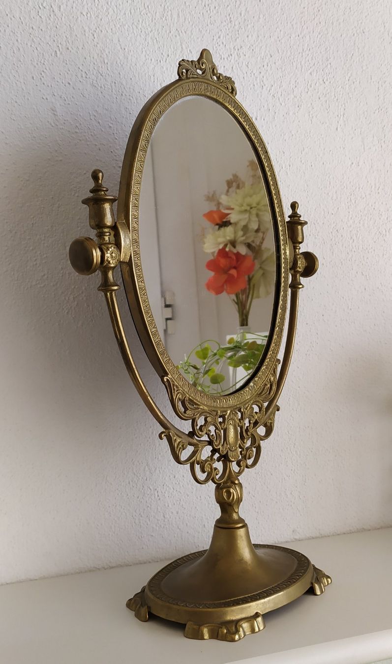 Specchi: Magnifique miroir de table vintage – Usato da Chezard St-Martin venduto da Loucail 1