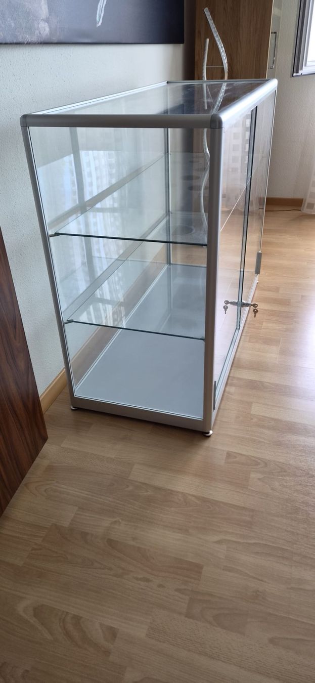 Vetrine: Glas Vitrine – Usato da Steinach venduto da Gregi91 1