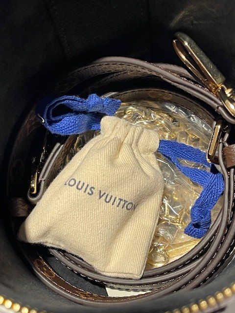 Louis Vuitton Borse: LOUIS VUITTON CANNES FORNASETTI (SAMMLERSTÜCK) – Nuovo e nell'imballaggio originale da Arlesheim venduto da cocoandco 4