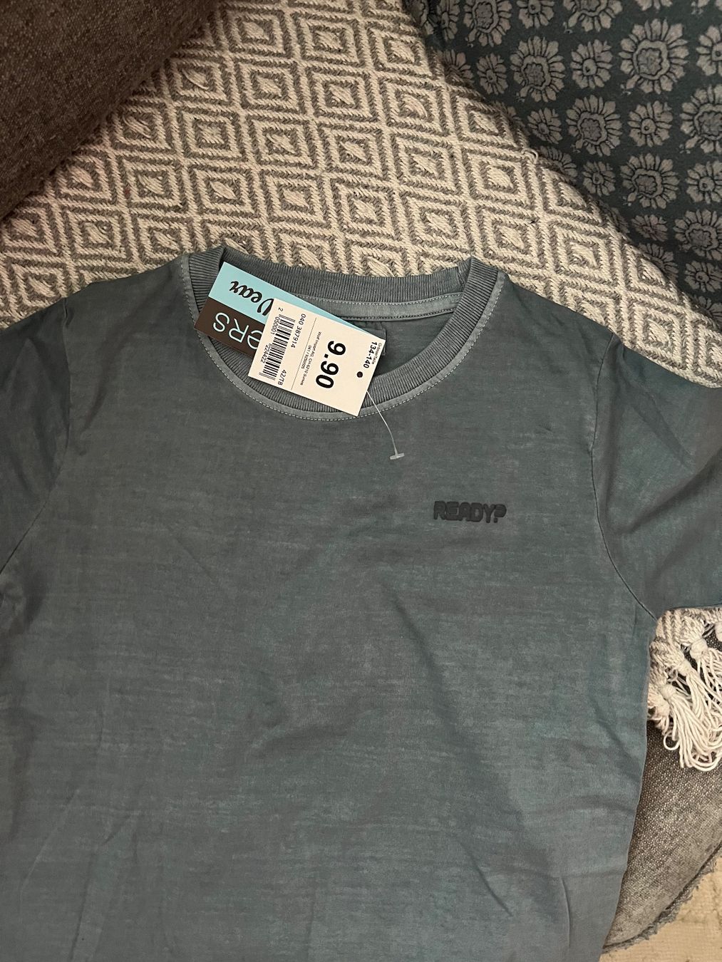 Chemises, T-shirts & Polos: T-SHIRT NEU GR 134/140 – Neuf (Voir description) à Basel par theo-g77 1