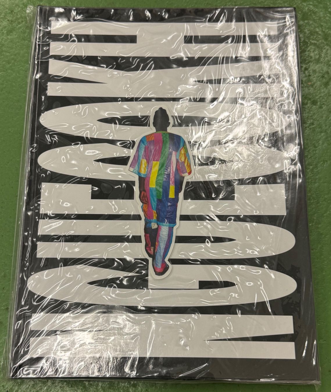 Bücher: Tom Huber: Nguecokh – Neu und originalverpackt aus Basel von Ostschweiz06