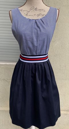 Magnifique petite robe marinière PRODUIT EN ITALIE t.M notée