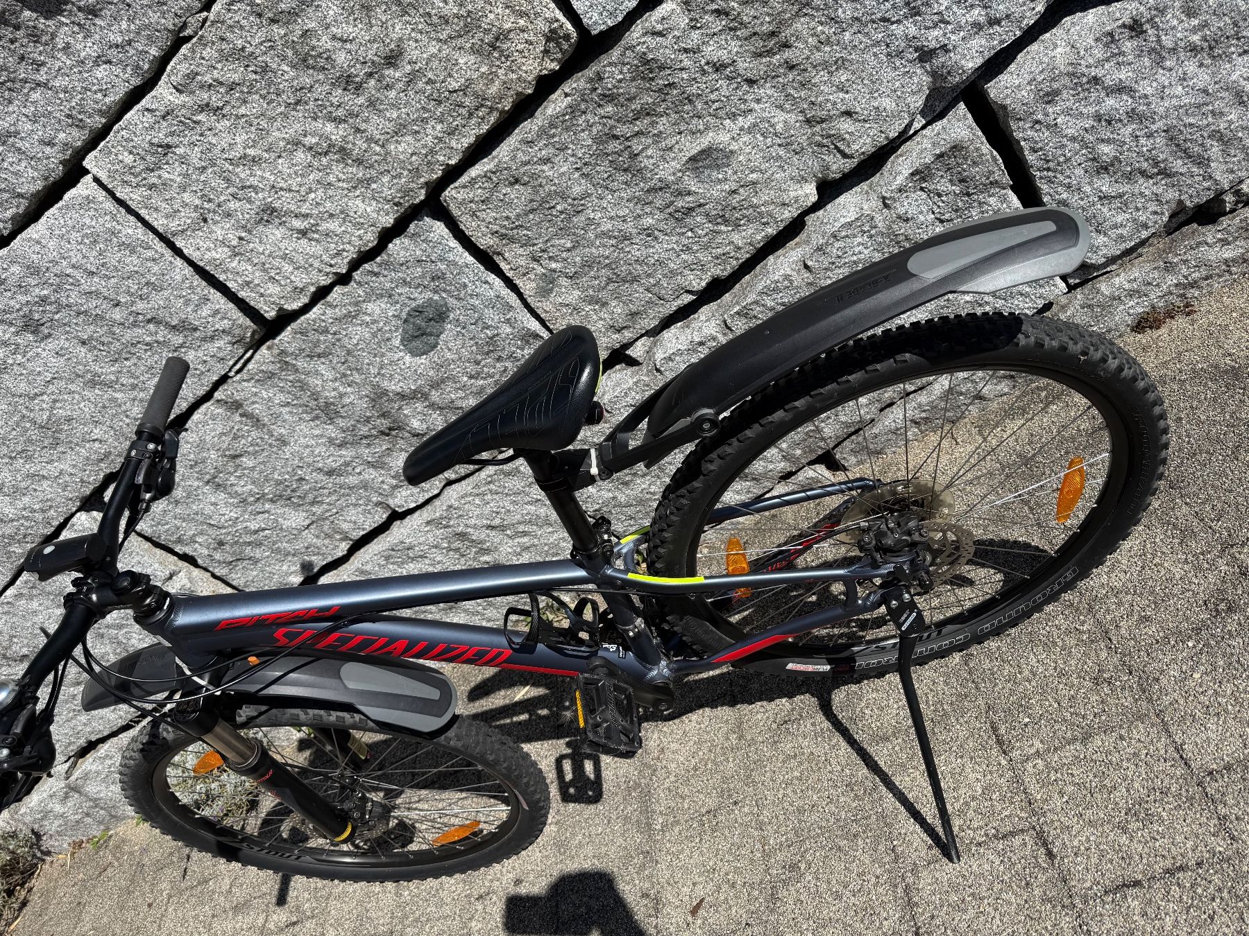 Specialized Biciclette: Mountainbike für Jungs oder Mädchen – Usato da Madetswil venduto da Christine052 4