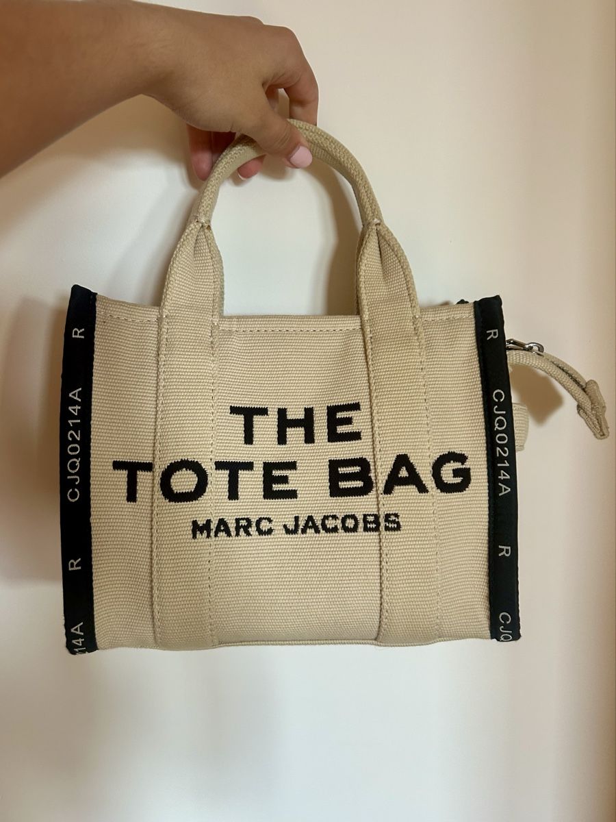 Marc Jacobs Sacs femmes: Marc Jacobs Tote Bag Beige Klein – D'occasion à Mönchaltorf par johanna_k06