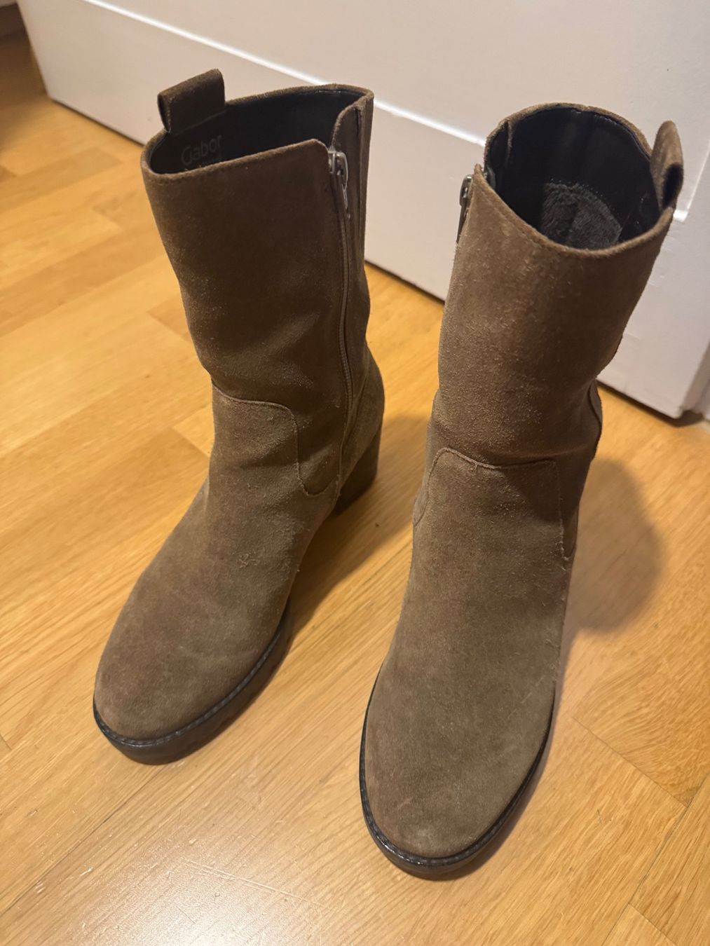 Gabor Scarpe da donna: Gabor Stiefel aus Wildlerder 37,5 – Nuovo (secondo la descrizione) da Oberengstringen venduto da YogiM86