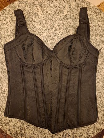 Schwarze Corsage
