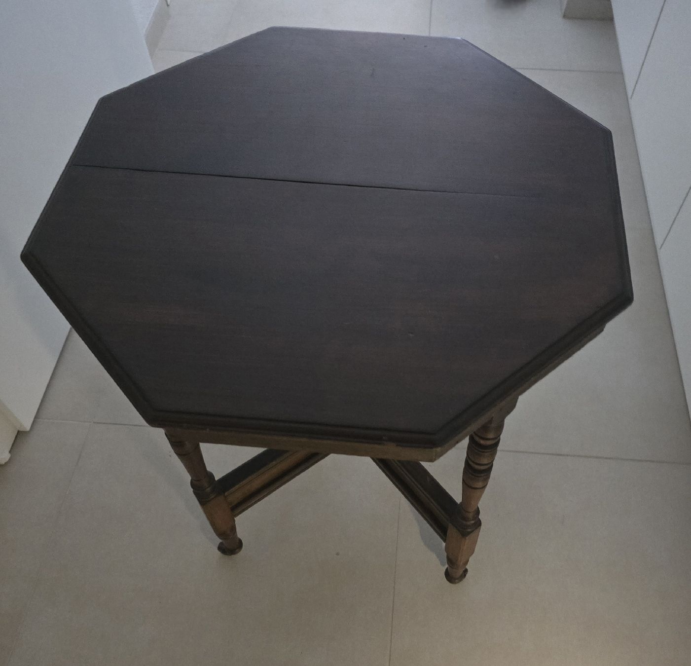Tavoli: Table d'appoint octogonale antique – Usato da Vouvry venduto da Marr0 1