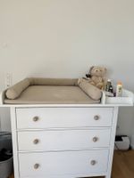 Wickelkommode Ikea mit Zusatzaufsatz