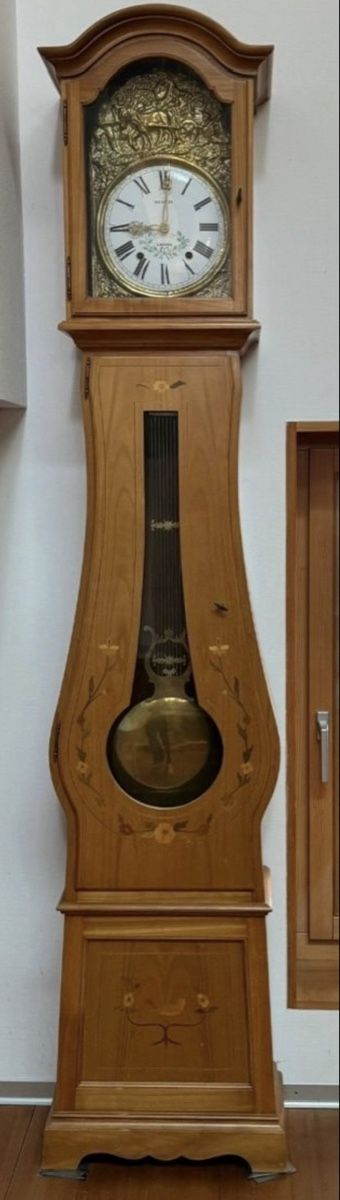 Pendules & Horloges murales: Freiburger Standuhr Kirsche Einlegearbeiten  – D'occasion à Schmitten FR par mantom