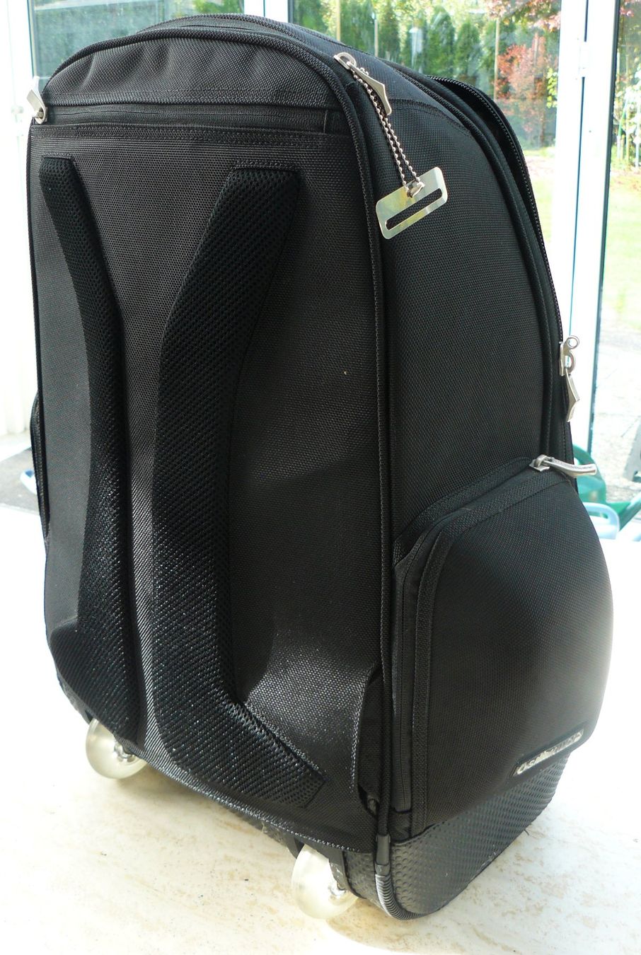 Zaini: Unisex-Rucksack mit Rollen, Smartware – Usato da Hombrechtikon venduto da Luetzelsee 1