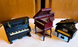 Kleine Sammlung Miniatur Klavier Flügel Piano 3 Stück