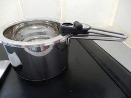 WMF Simmertopf 18 cm, neuwertig