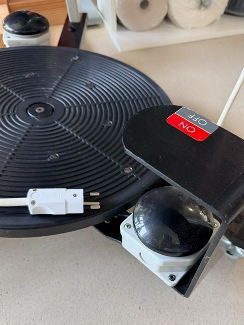 Tutte le macchine: Professionelle Kettelmaschine Exacta Vision Feinheit 16 – Usato da Plons venduto da Zimpfer 3