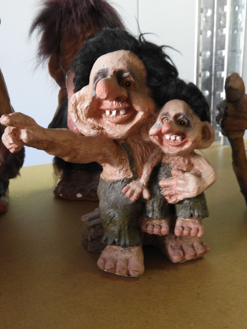 Statuette: TROLL'S 6  KOPIERTE NY FORM KERAMIK TROLL'S – Usato da Ettingen venduto da troll-mutter 5