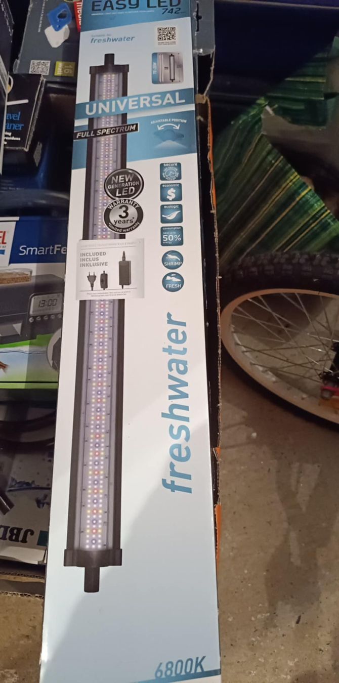 Lampade: Lampe LED Aquarium Freshwater - Éclairage optimal 6800K – Usato da Monthey venduto da ped_8jqg