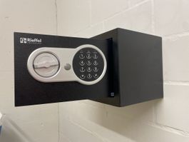 Tresor Rieffel mit Zahlencode schwarz guter Zustand