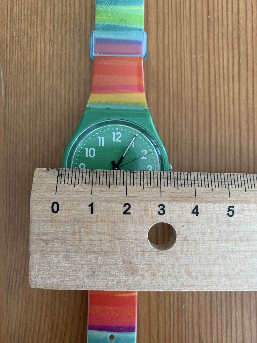 Swatch Montres: Swatch hellgrün/farbig (ohne Batterie) – D'occasion à Zürich par Mar_Ger 2