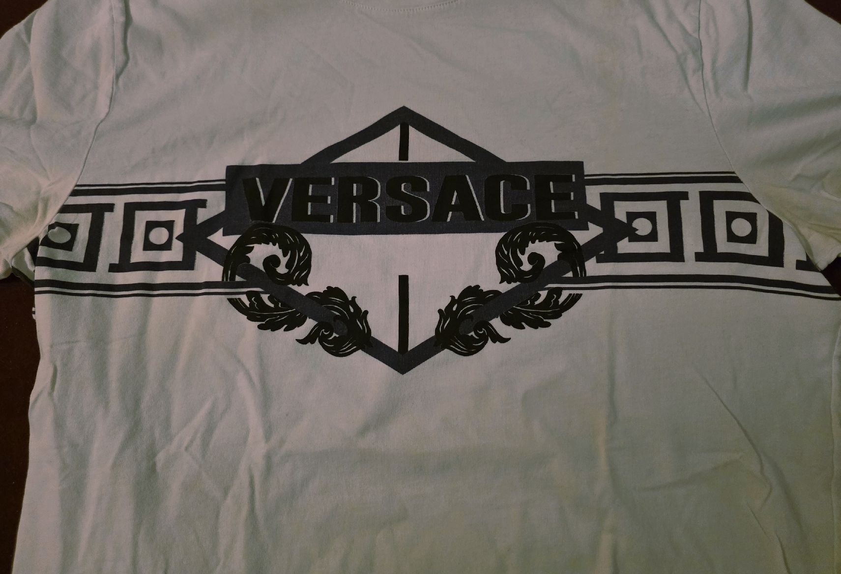 Versace T-shirt: Tshirt versace weiss Gr.M orginal – Usato da wetzikon venduto da Bestedienste 1