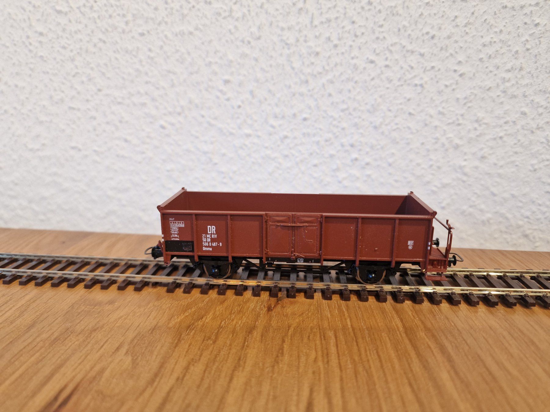Roco Trains électriques: DR Güterwagen H0 – D'occasion à Matten b. Interlaken par lor_hr9w